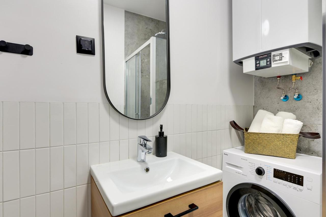 Old Town Ogarna IV Glamour By Downtown Apartments Gdansk Ngoại thất bức ảnh