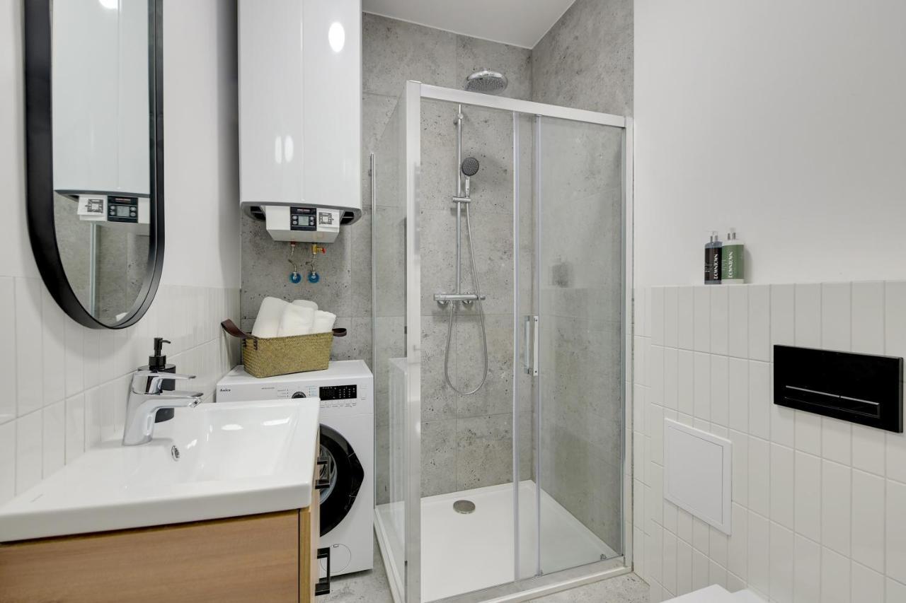 Old Town Ogarna IV Glamour By Downtown Apartments Gdansk Ngoại thất bức ảnh